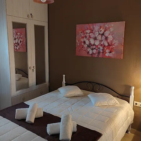 Nikiforos House Apartment *
