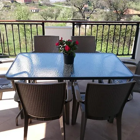 Nikiforos House Apartment